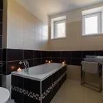 Singles Apartament *