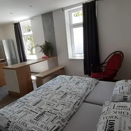 Apartment Singles Litomerice