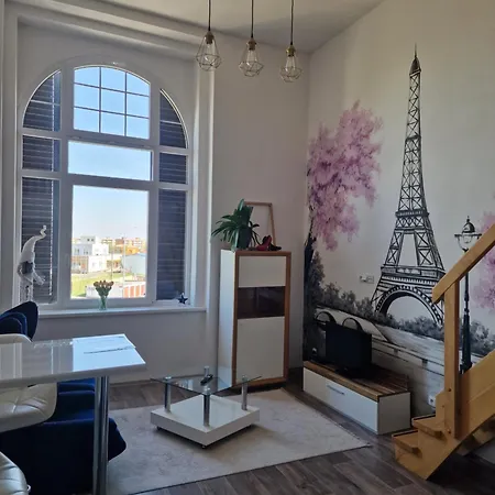Apartment Singles *