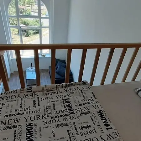 アパート Singles *