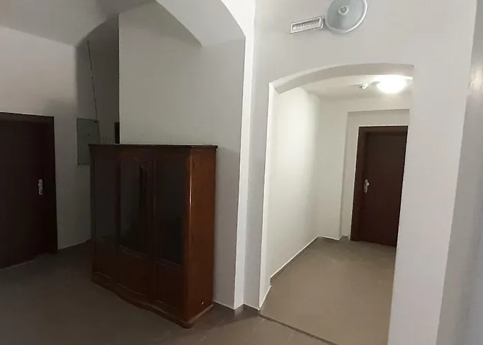 Singles Apartament *